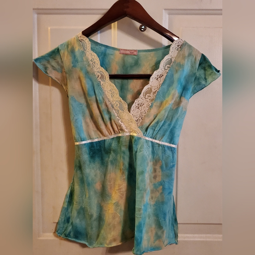 Vol 1 Blouse, Women's size, approx small